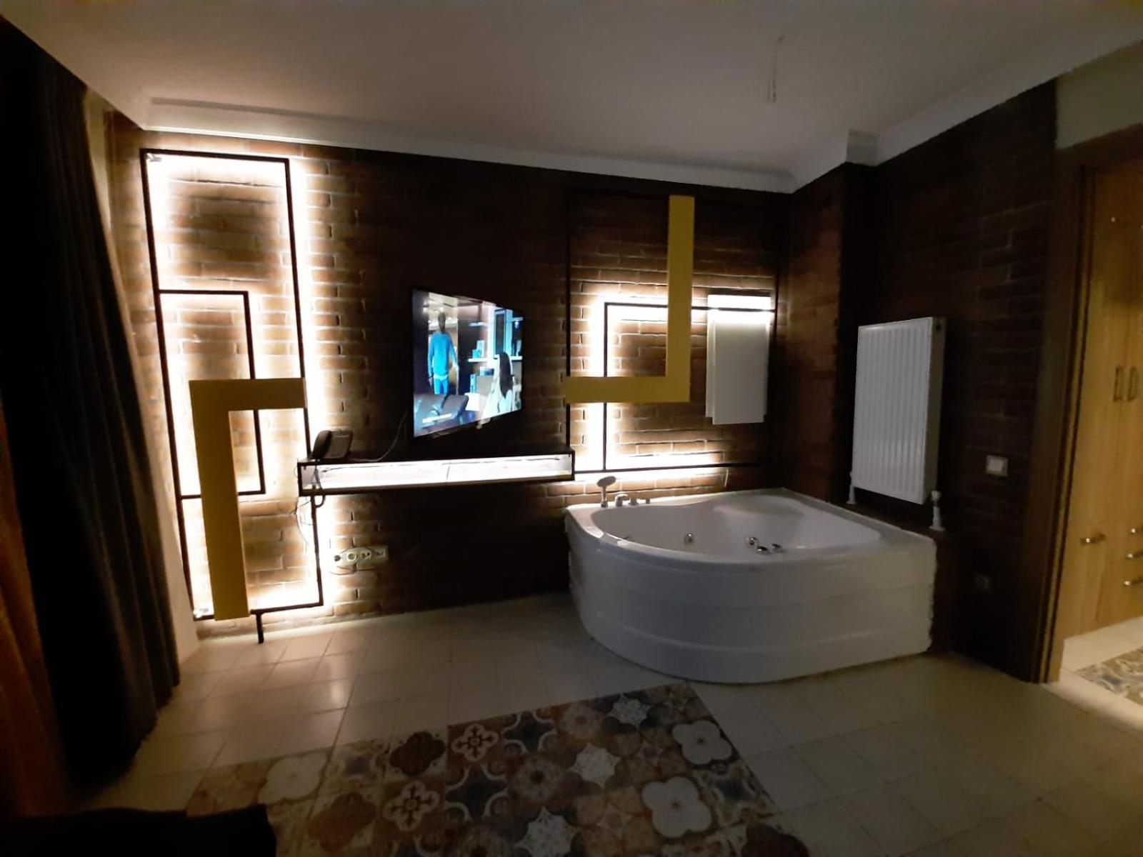 Butik 24 Suites Ankara Esterno foto